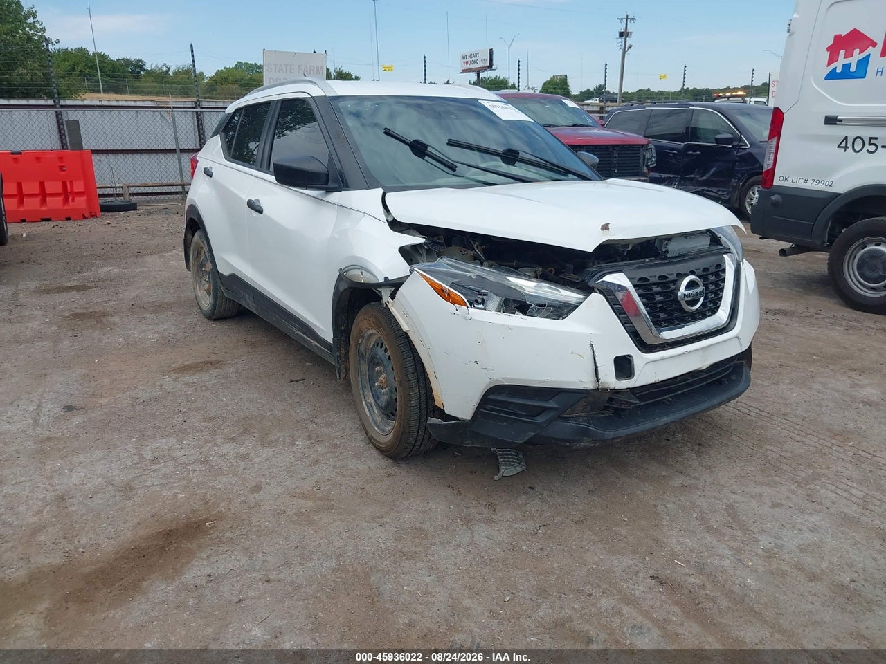 2019 NISSAN KICKS S