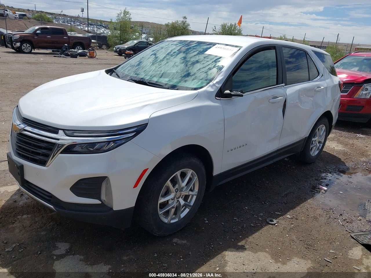 2022 CHEVROLET EQUINOX AWD LT · 2/11