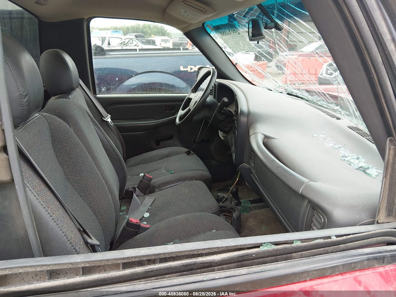2003 CHEVROLET SILVERADO 1500   · 5/11