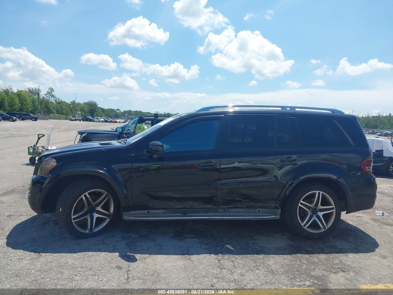 2012 MERCEDES-BENZ GL 550 4MATIC · 6/11