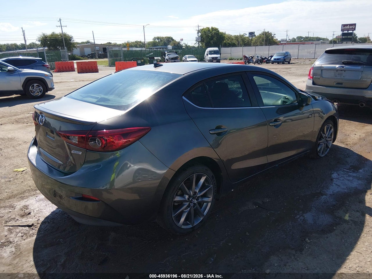 2018 MAZDA MAZDA3 TOURING · 4/11