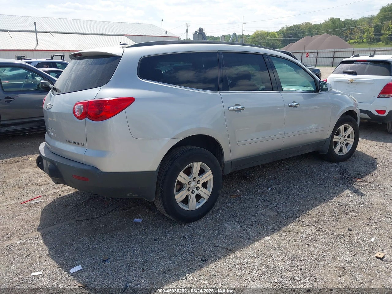 2012 CHEVROLET TRAVERSE LT W/1LT · 4/10