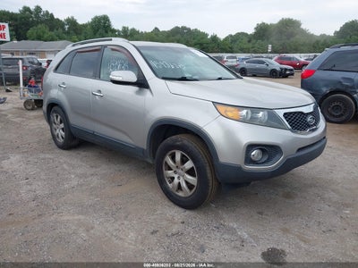 5XYKT3A63DG****** · 2013 KIA SORENTO LX