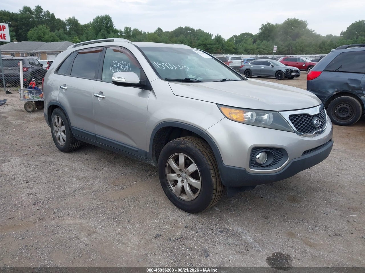 5XYKT3A63DG****** · 2013 KIA SORENTO LX