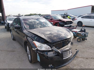 JN1BY1AP4CM****** · 2012 INFINITI M37