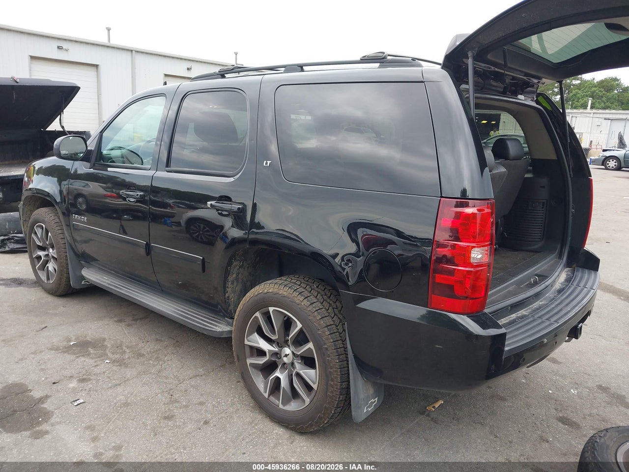 2014 CHEVROLET TAHOE LT · 3/11