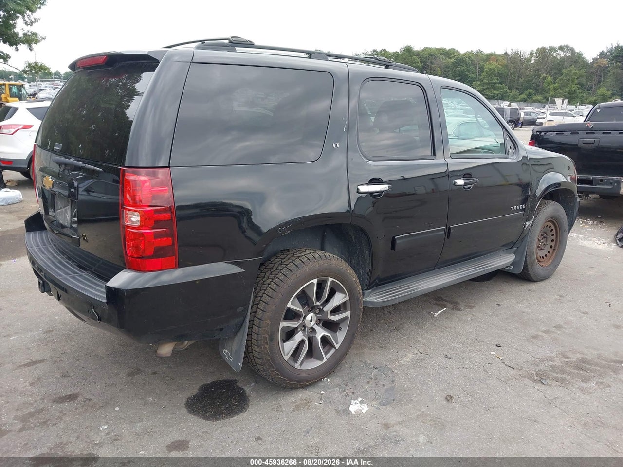 2014 CHEVROLET TAHOE LT · 4/11