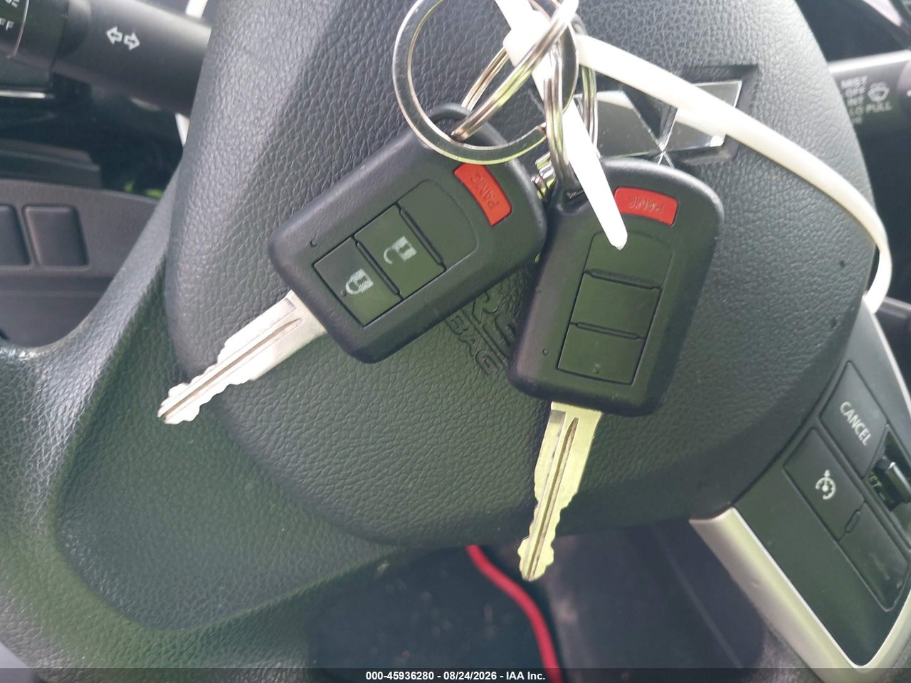 JA4AZ3A35JZ****** · 2018 MITSUBISHI OUTLANDER ES · 11/11