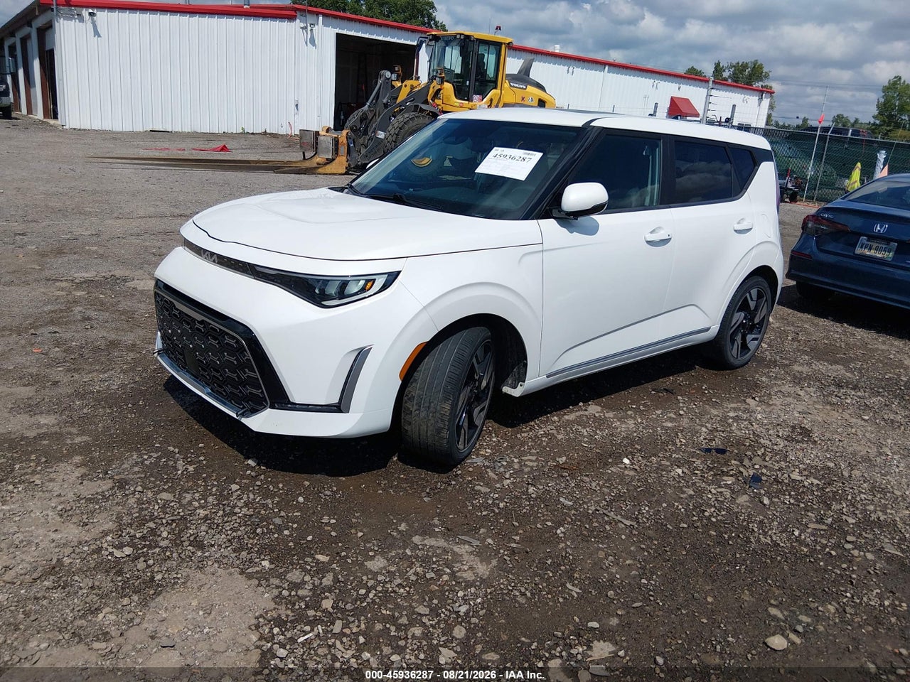 2023 KIA SOUL GT-LINE · 2/11