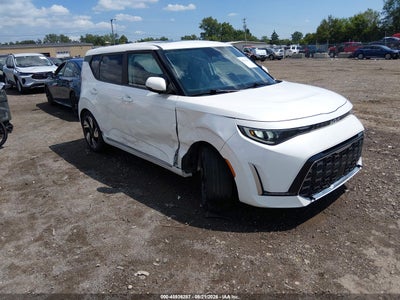 KNDJ53AU9P7****** · 2023 KIA SOUL GT-LINE