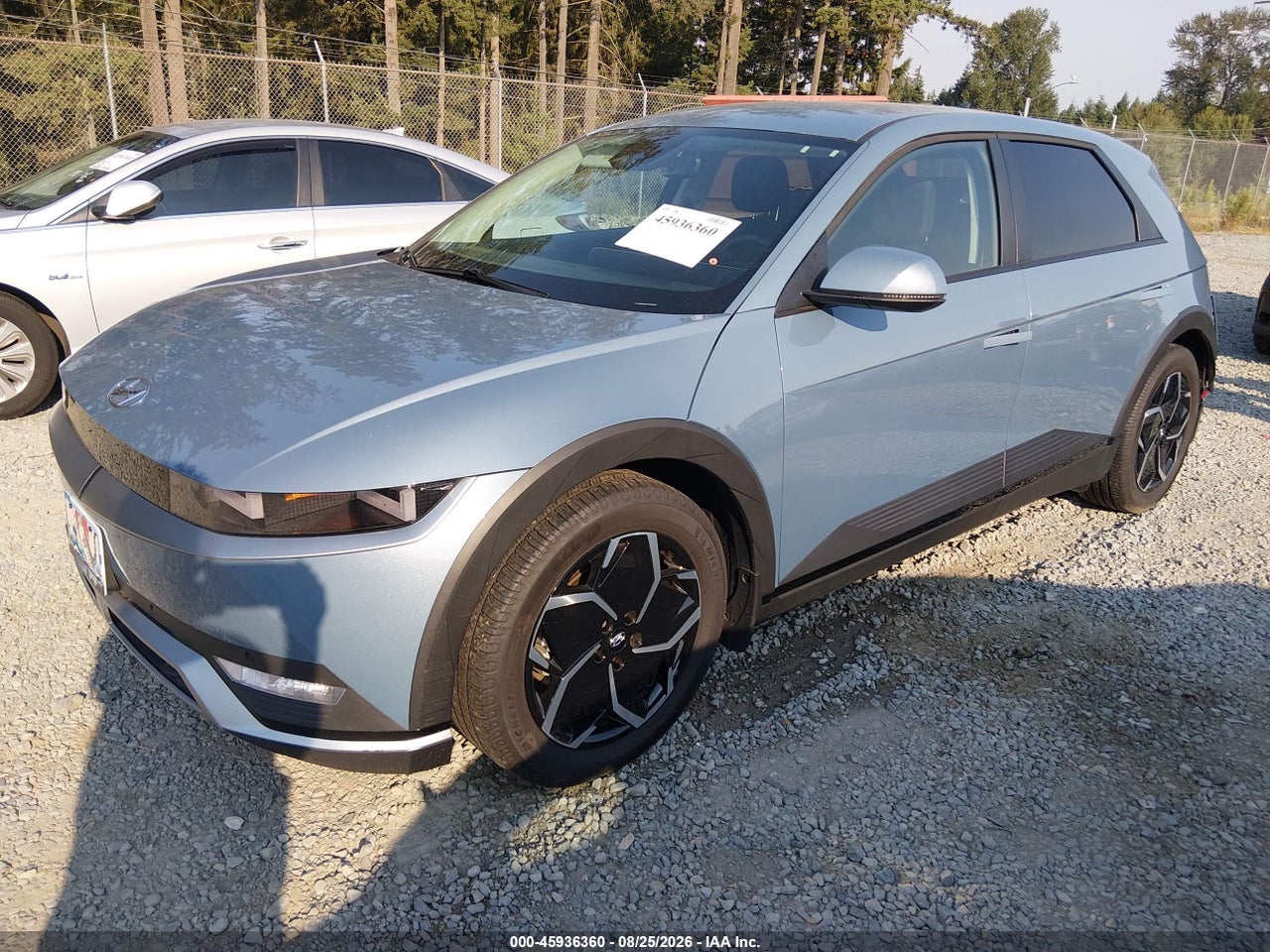 2024 HYUNDAI IONIQ 5 SEL · 2/11