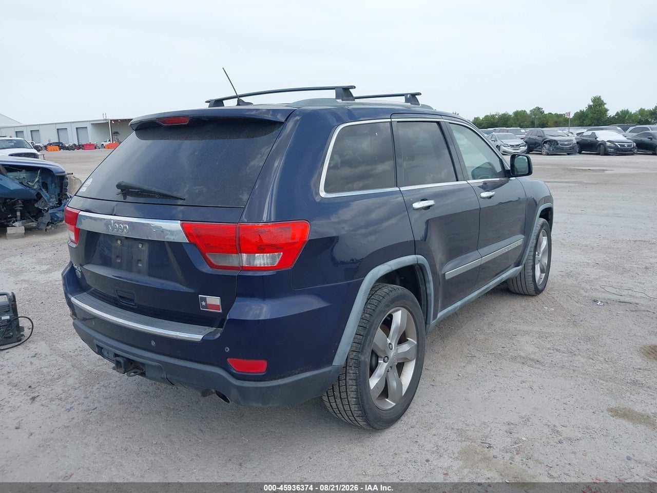 2012 JEEP GRAND CHEROKEE OVERLAND · 4/10