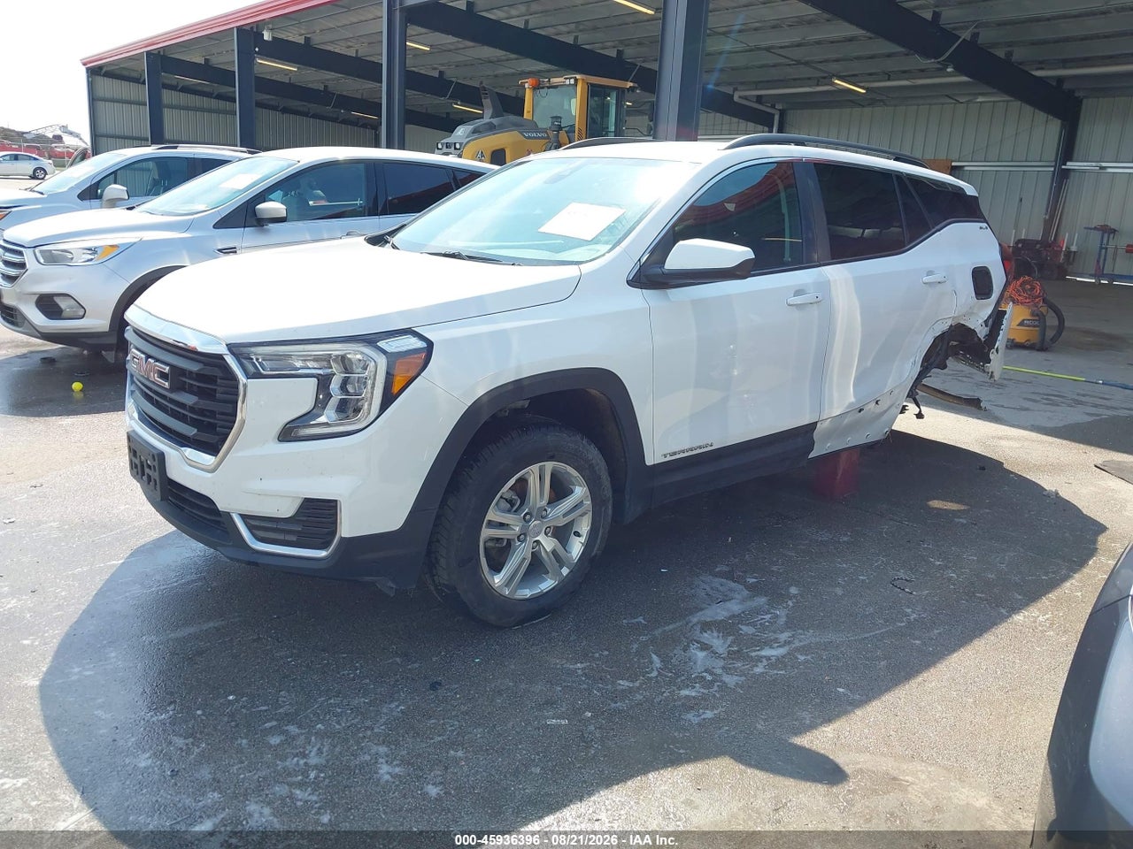 2022 GMC TERRAIN AWD SLE · 2/11