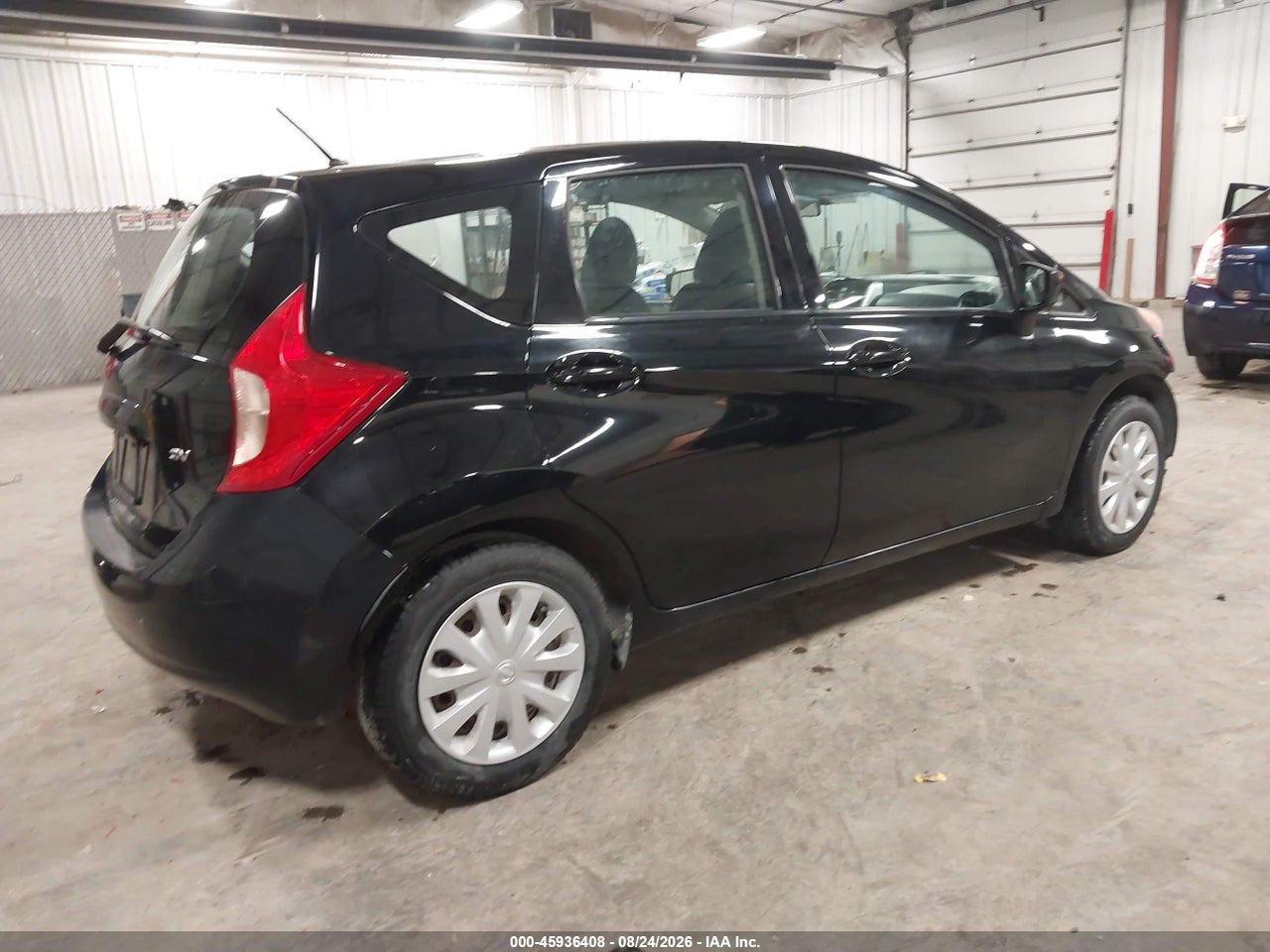 2015 NISSAN VERSA NOTE S (SR)/S PLUS/SL/SR/SV · 4/11
