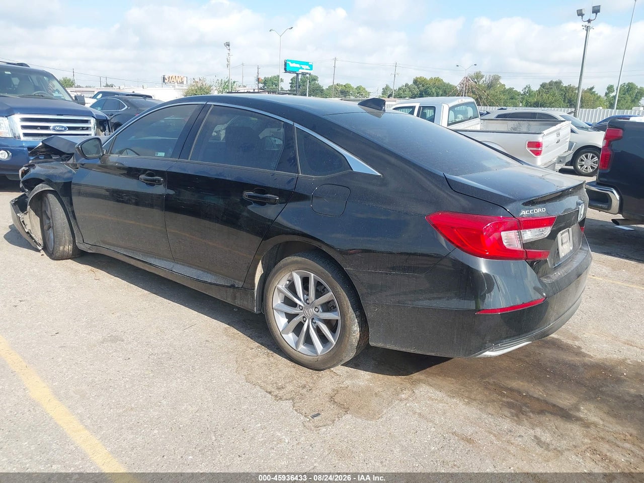 2022 HONDA ACCORD LX · 3/11