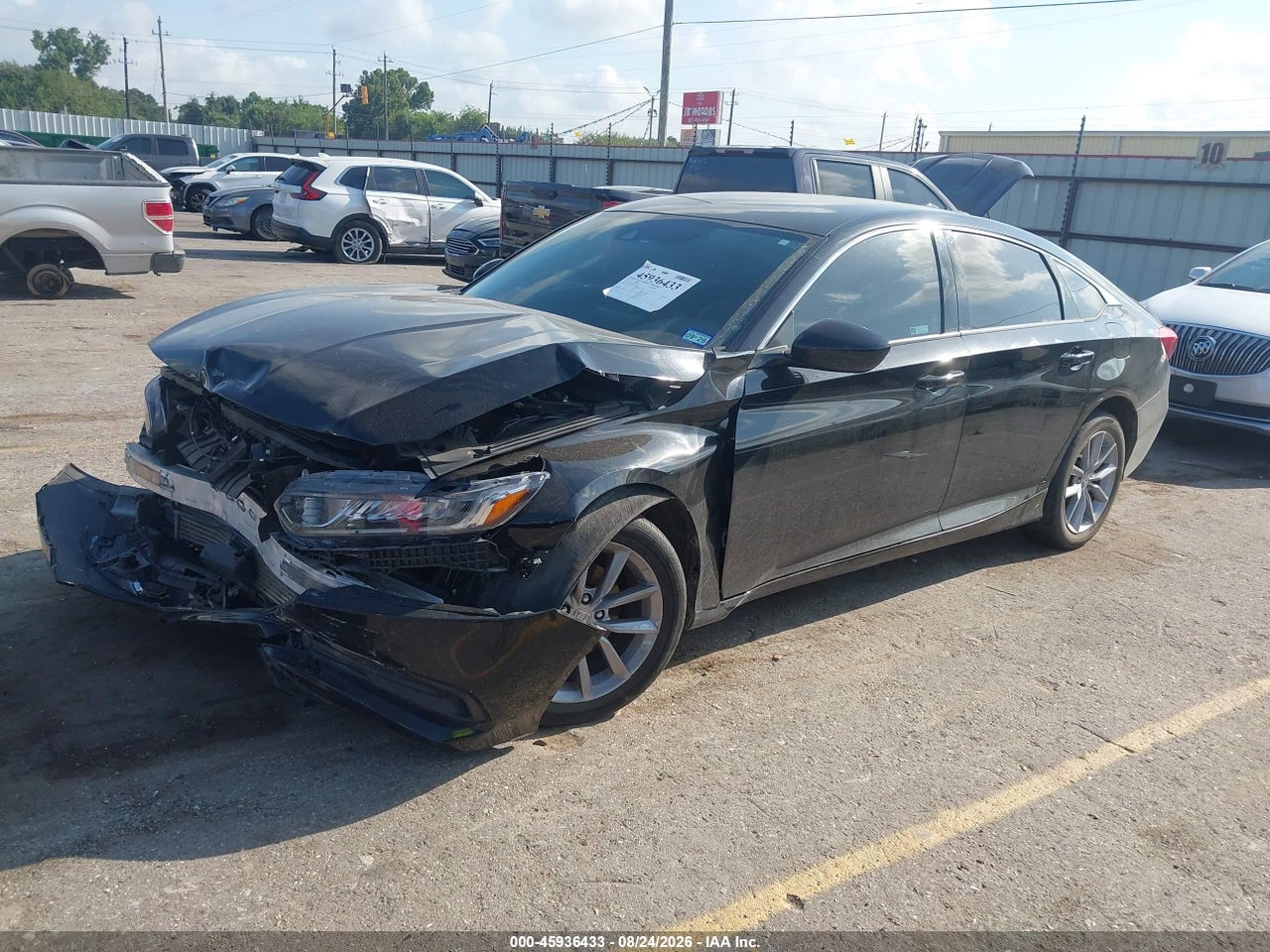 2022 HONDA ACCORD LX · 2/11