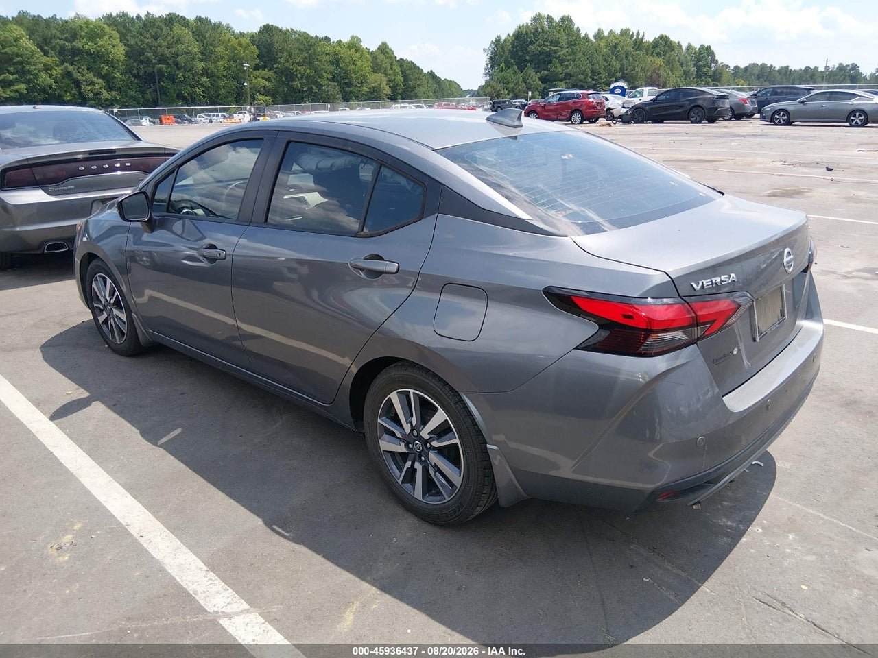 2020 NISSAN VERSA SV XTRONIC CVT · 3/11