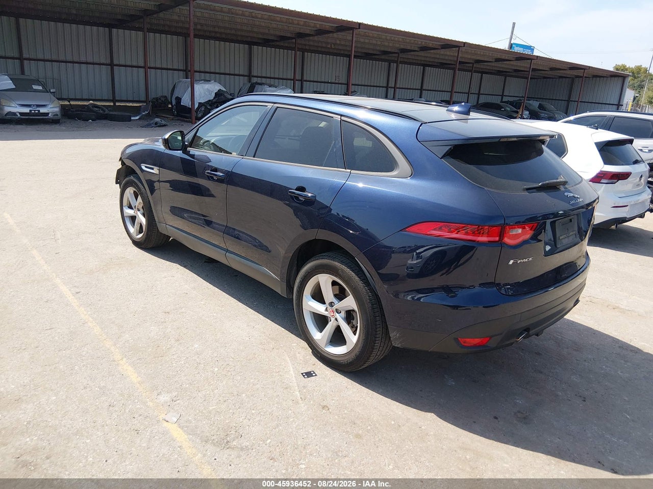 2018 JAGUAR F-PACE 25T PREMIUM · 3/11