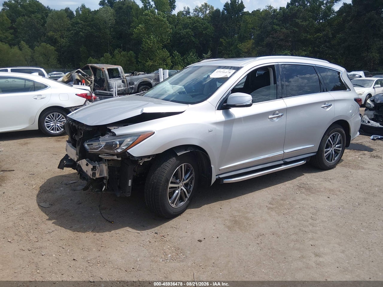 2017 INFINITI QX60 · 2/11