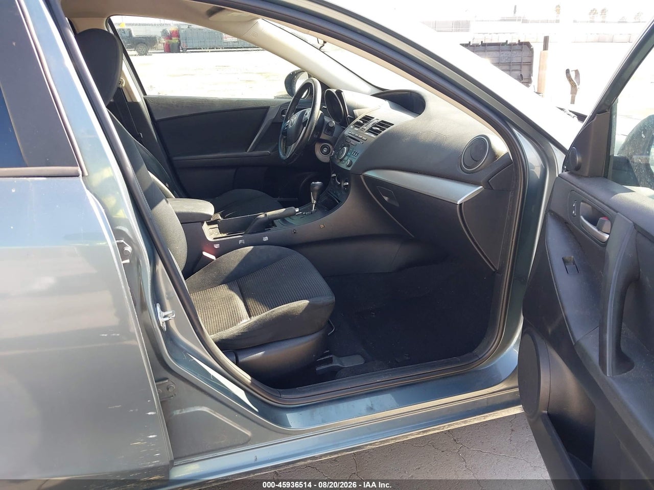 2012 MAZDA MAZDA3 I TOURING · 5/11