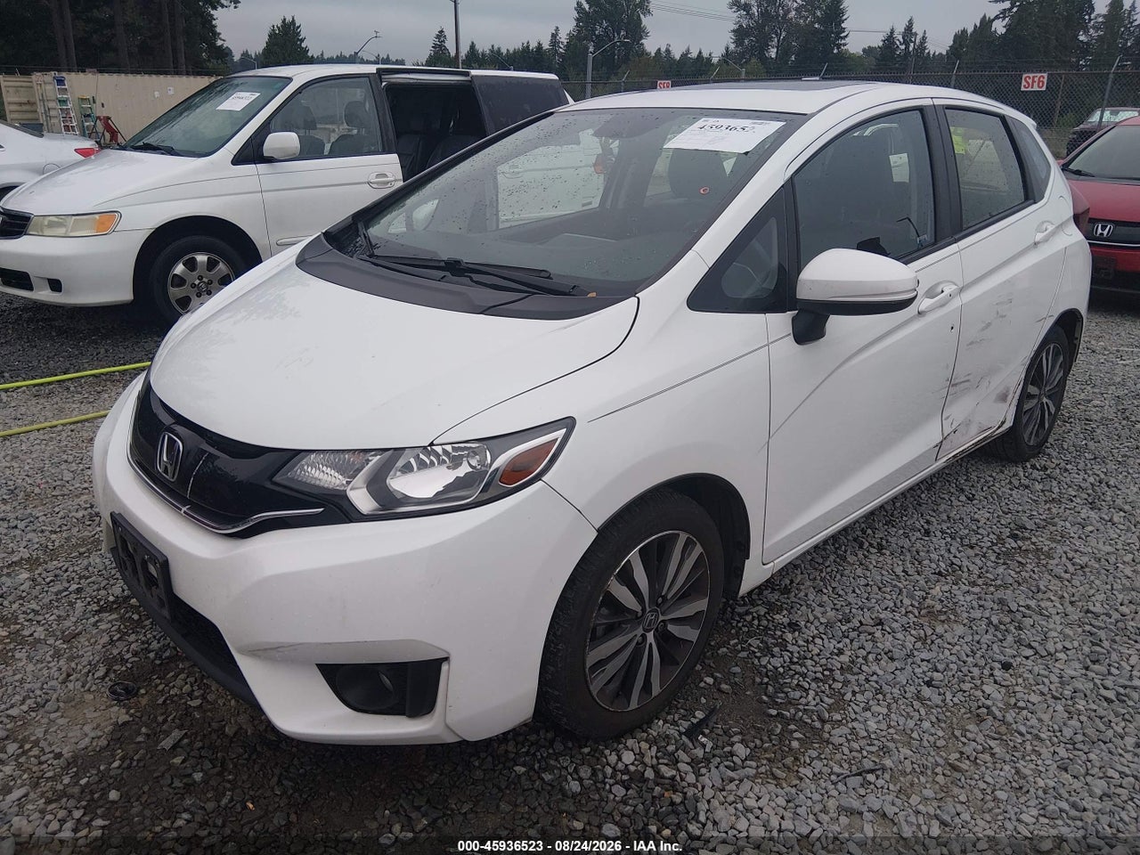 2016 HONDA FIT EX · 2/11
