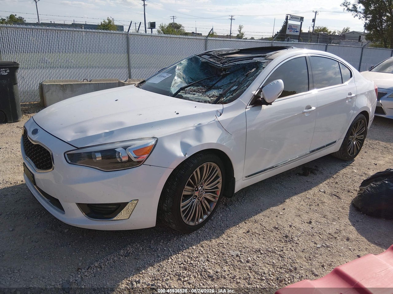2014 KIA CADENZA LIMITED · 2/11