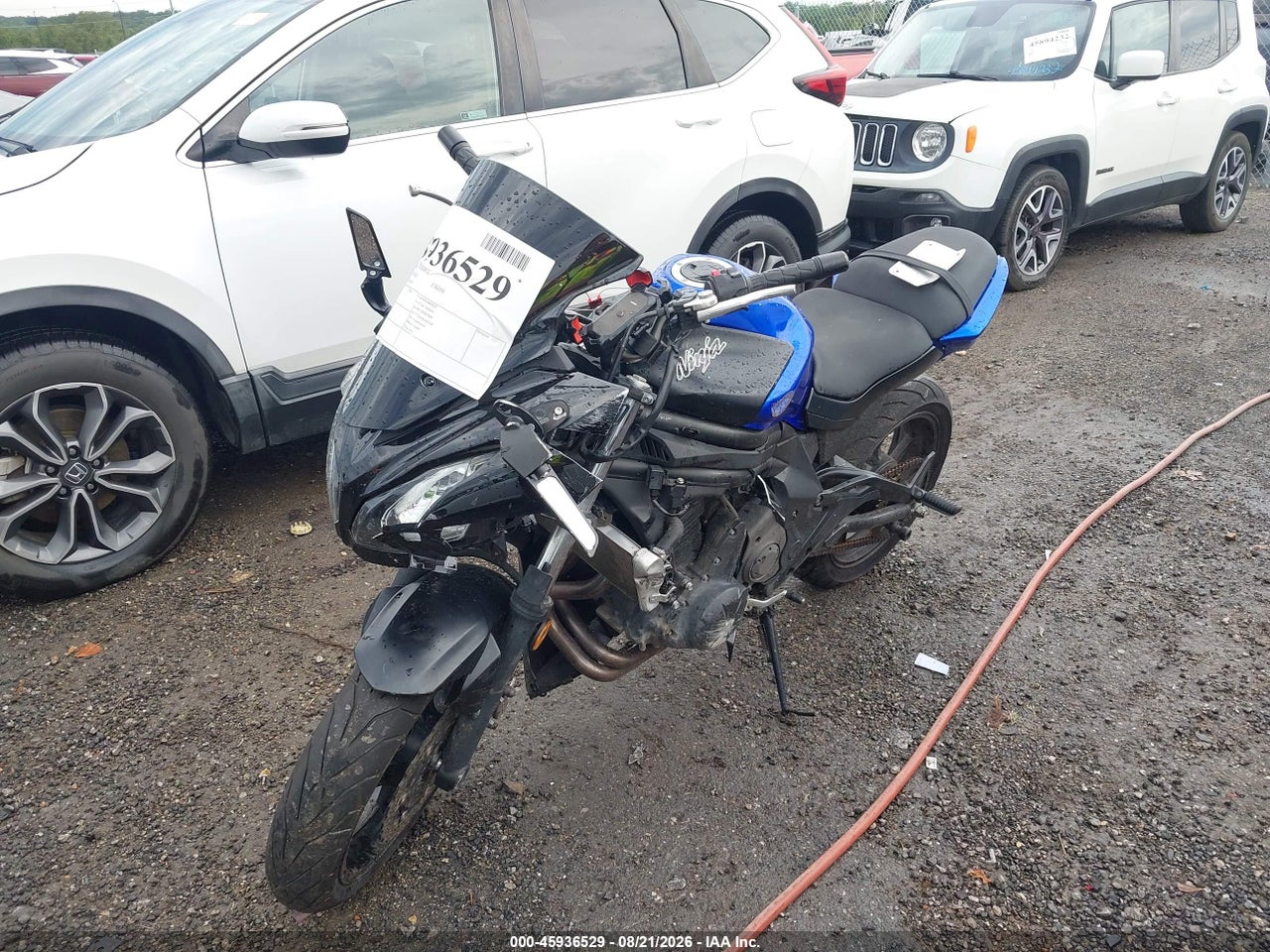 2013 KAWASAKI EX650 E · 2/11