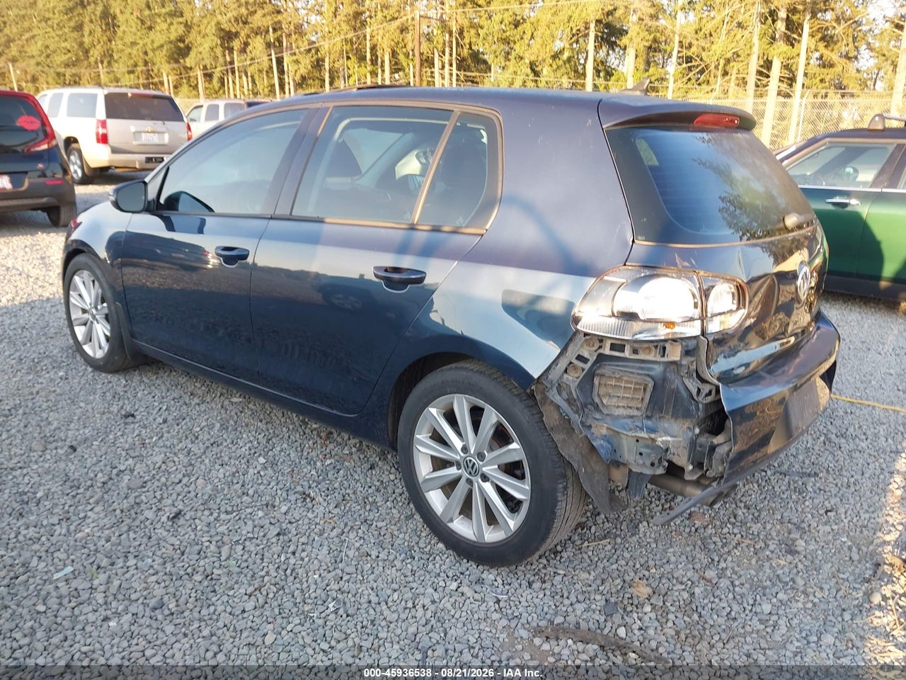 2012 VOLKSWAGEN GOLF TDI 4-DOOR · 3/11