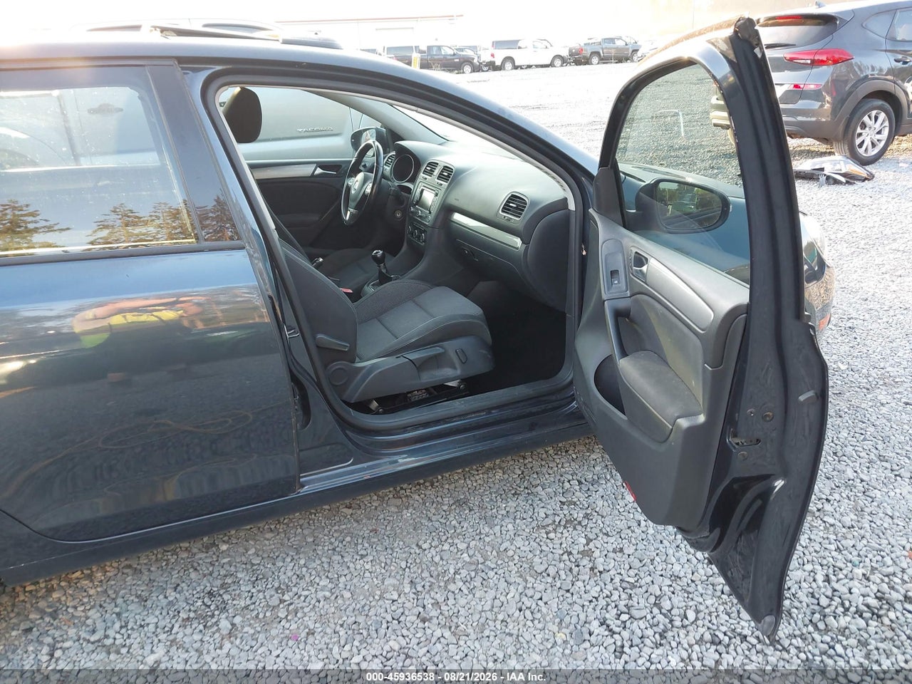 2012 VOLKSWAGEN GOLF TDI 4-DOOR · 5/11