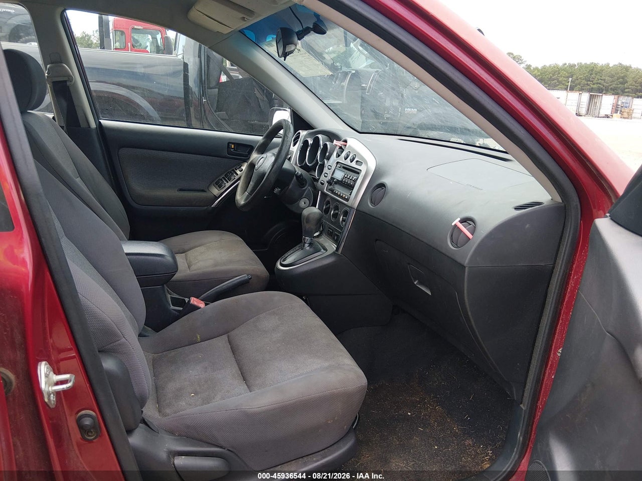 2004 PONTIAC VIBE · 5/11