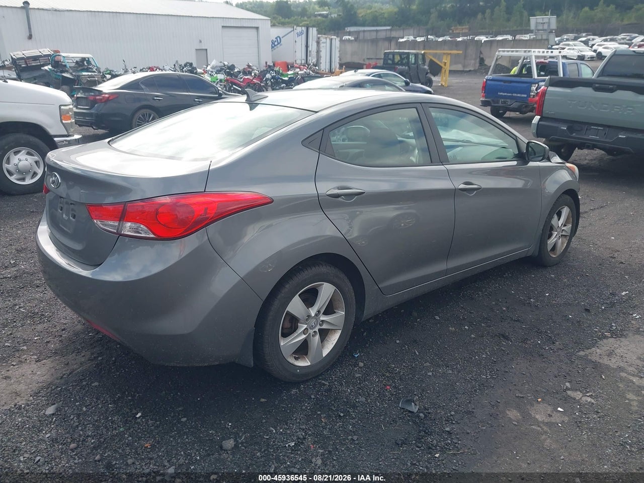 2013 HYUNDAI ELANTRA GLS · 4/11