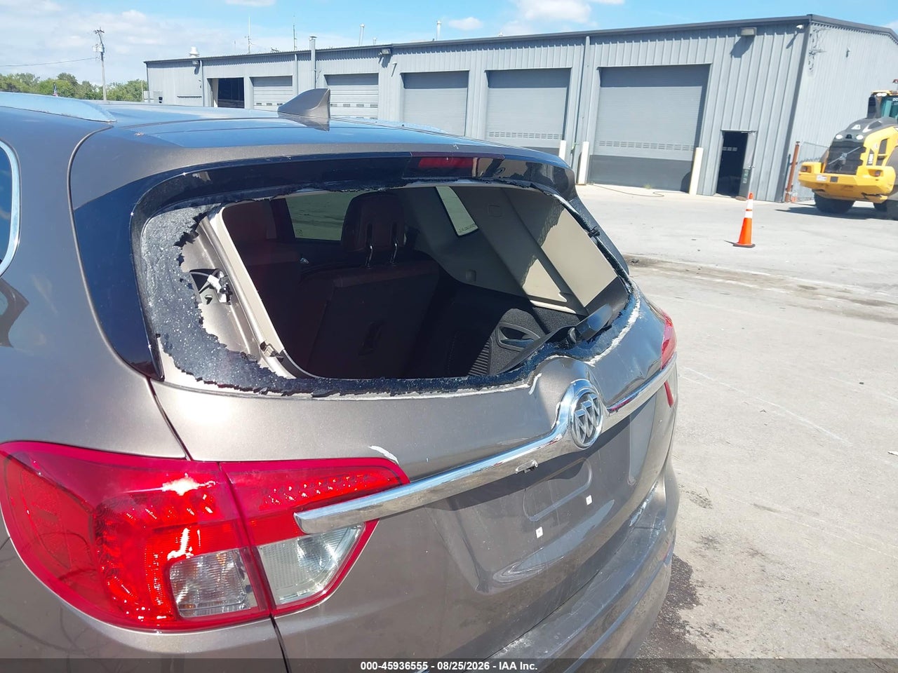 2017 BUICK ENVISION ESSENCE · 6/11