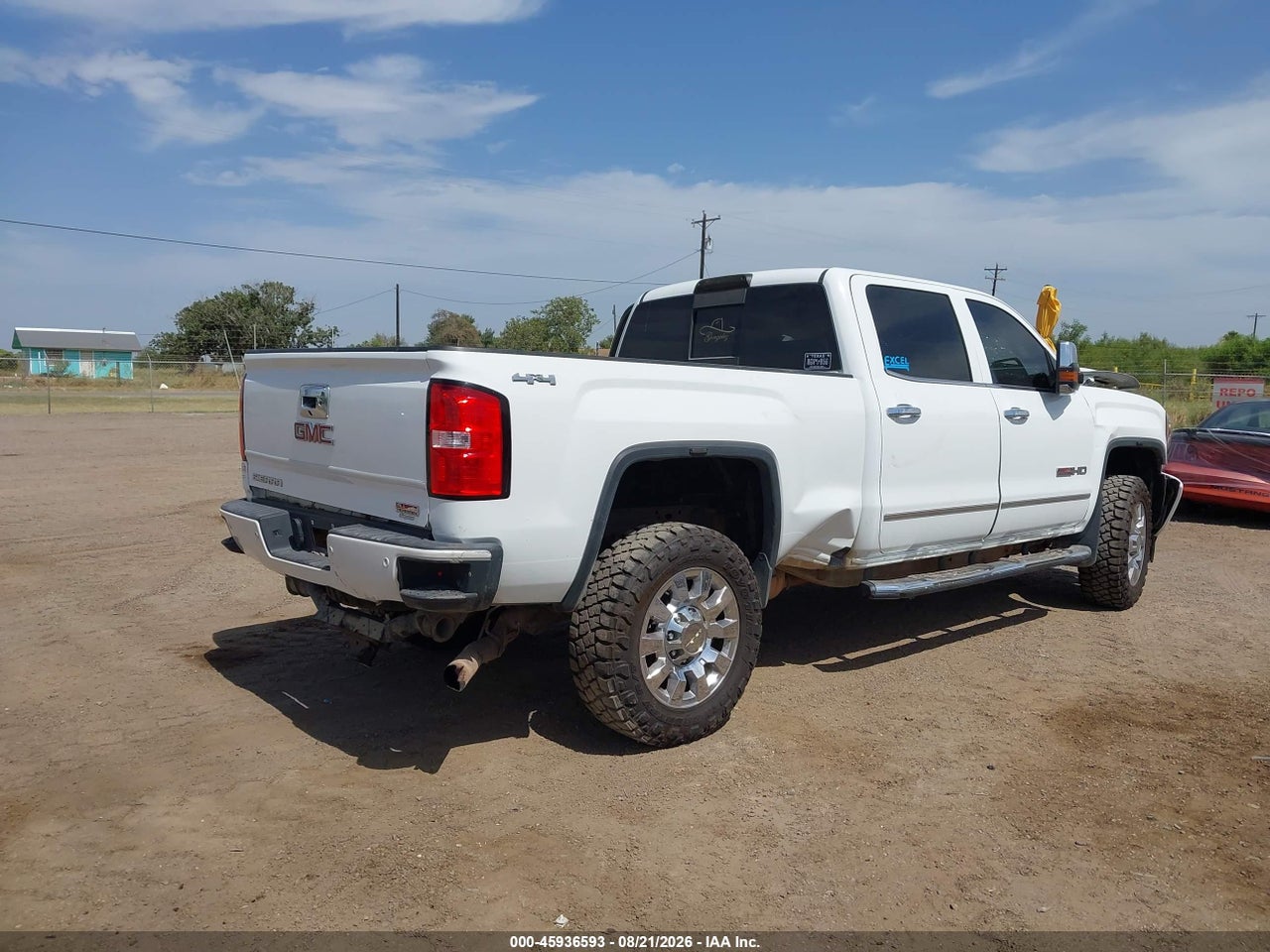 2016 GMC SIERRA 2500HD SLT · 4/11