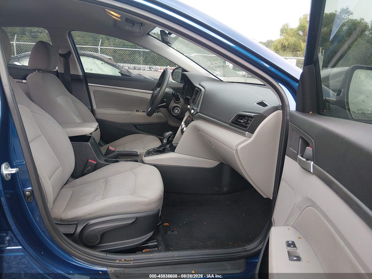 2020 HYUNDAI ELANTRA SEL · 5/11