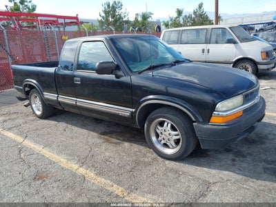 1GCCS19W1YK****** · 2000 CHEVROLET S-10 LS