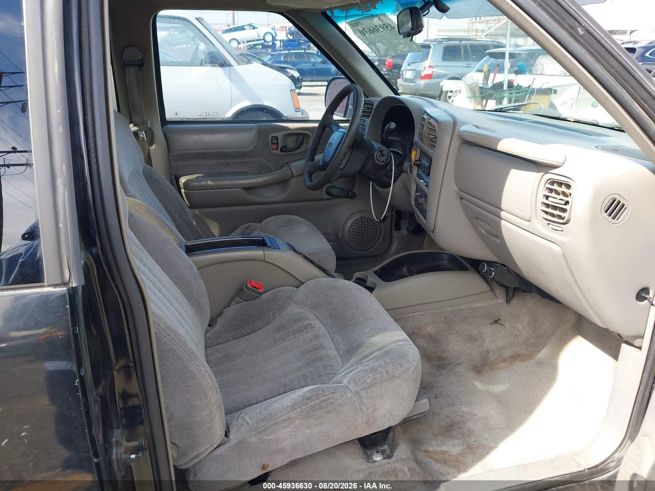 2000 CHEVROLET S-10 LS · 5/11