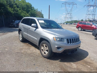 1C4RJFAG7FC****** · 2015 JEEP GRAND CHEROKEE LAREDO