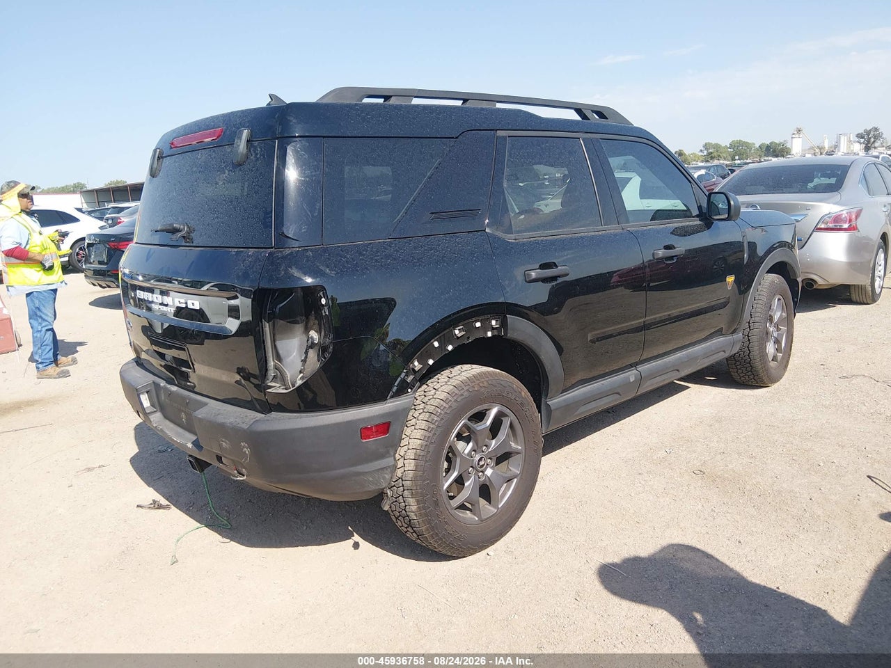 2024 FORD BRONCO SPORT BADLANDS · 4/11