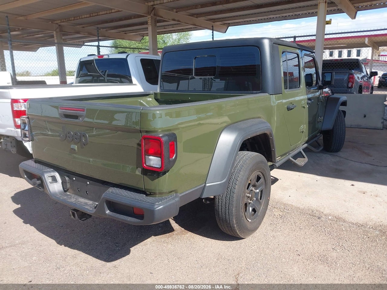 2024 JEEP GLADIATOR SPORT · 4/11