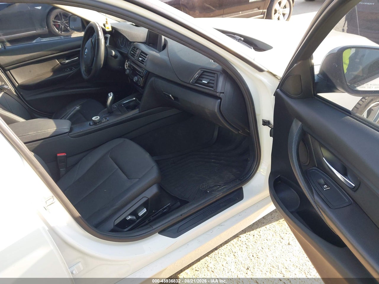 2017 BMW 320I · 5/11