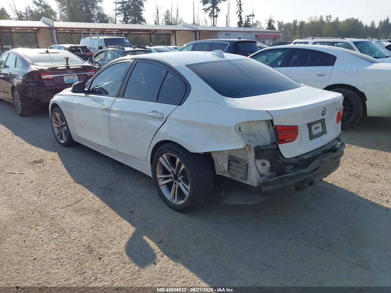 2017 BMW 320I · 3/11