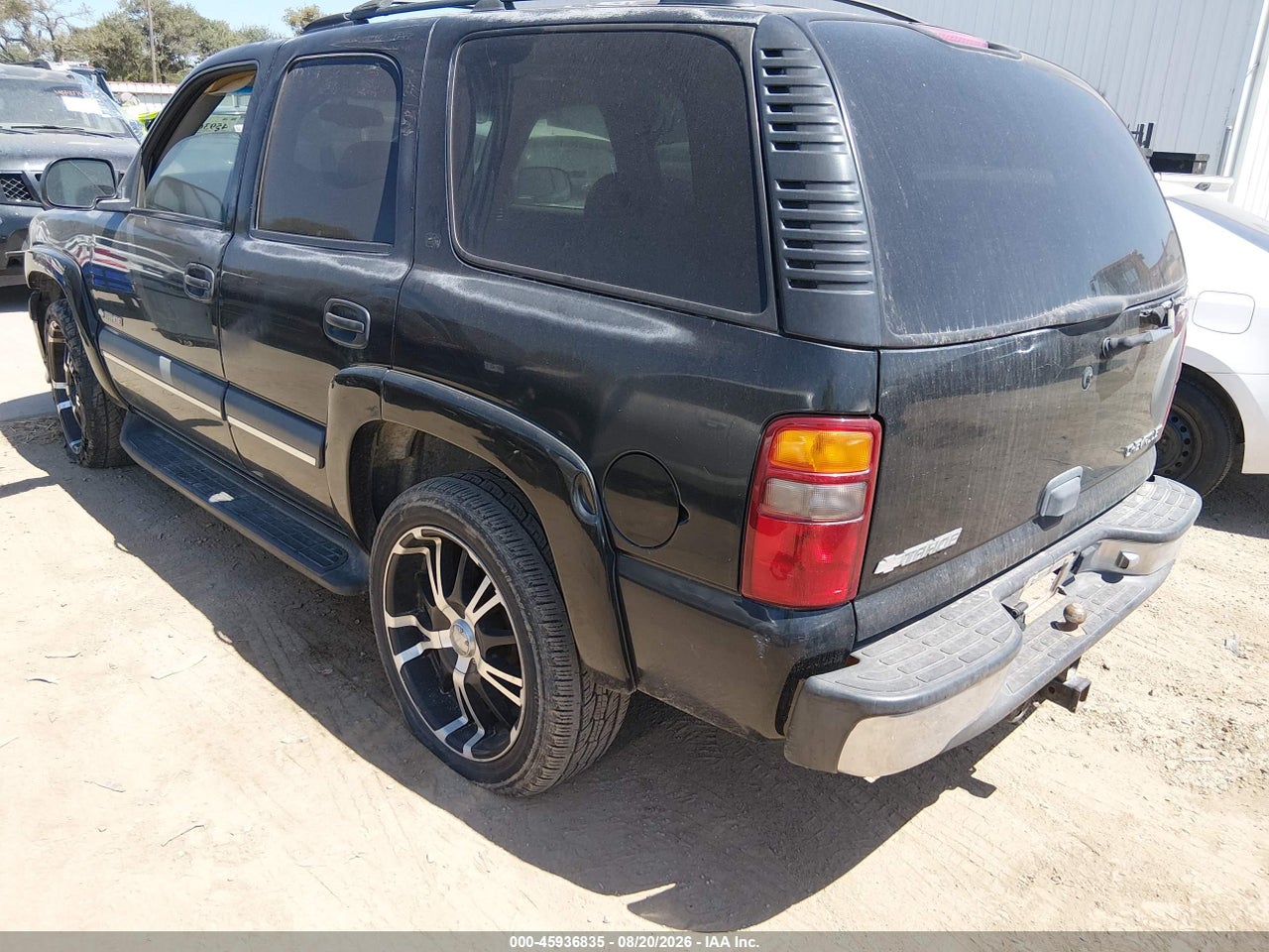 2003 CHEVROLET TAHOE LS · 3/11