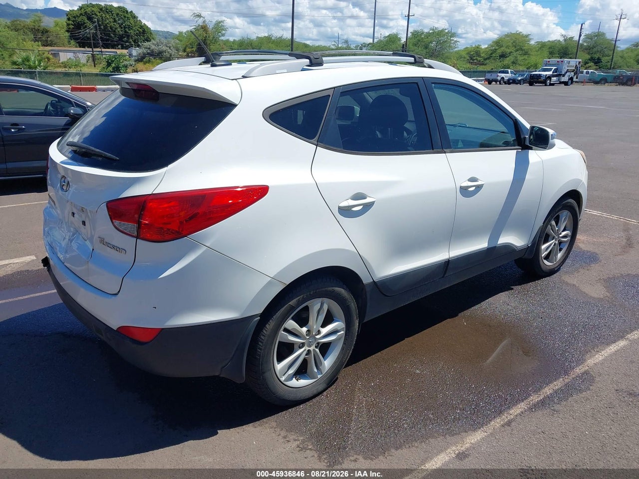 2013 HYUNDAI TUCSON GLS · 4/11