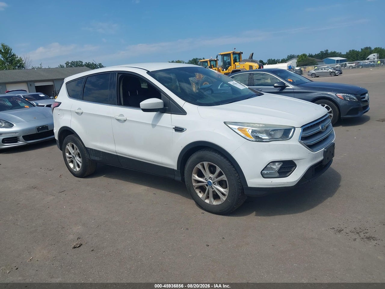 2017 FORD ESCAPE SE