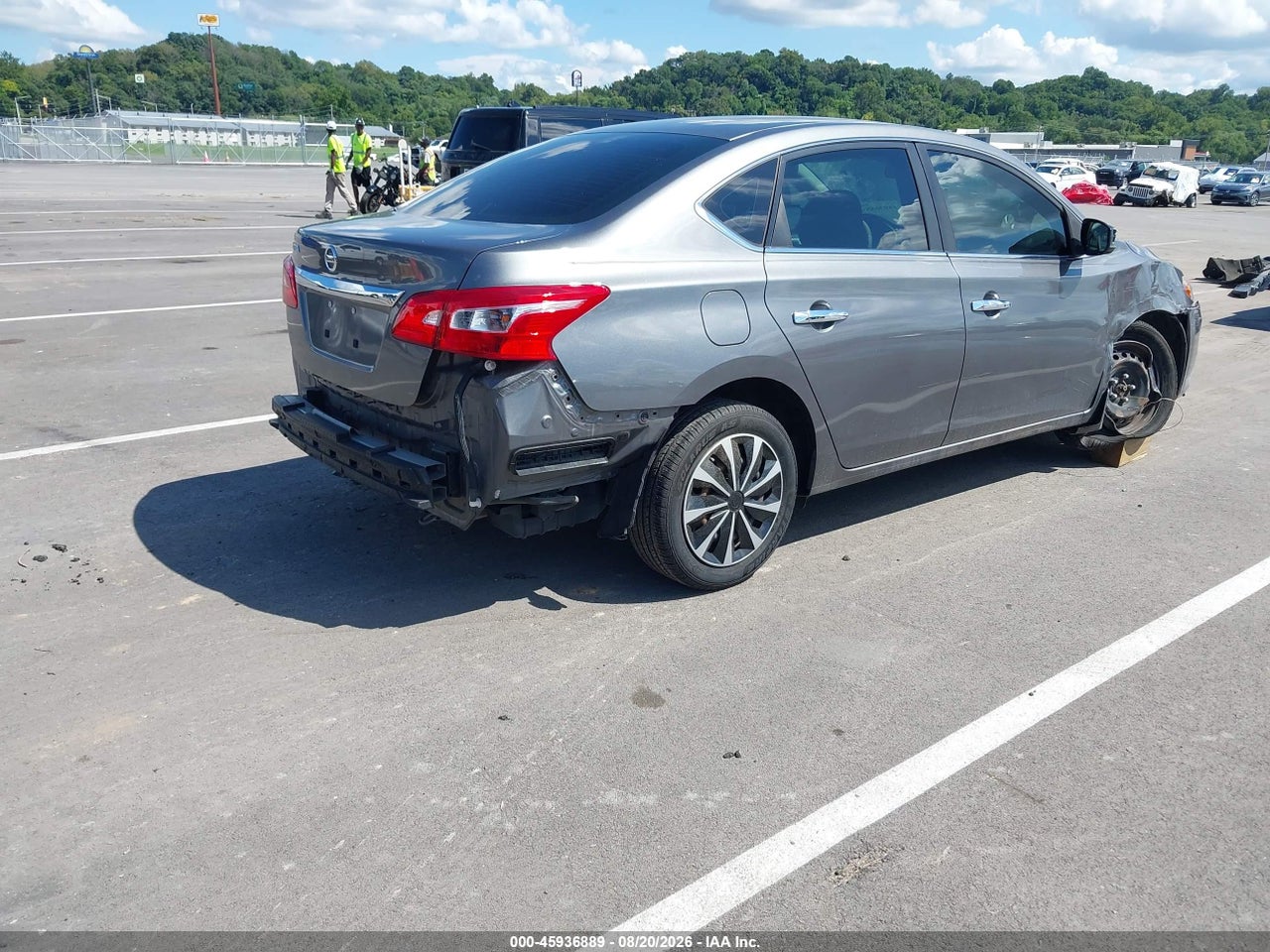 2019 NISSAN SENTRA S · 4/11
