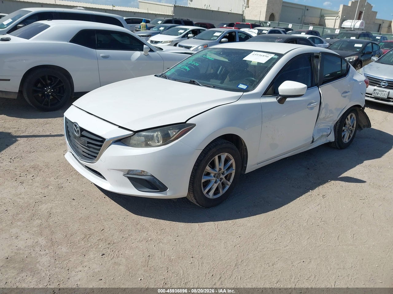 2014 MAZDA MAZDA3 I TOURING · 2/11