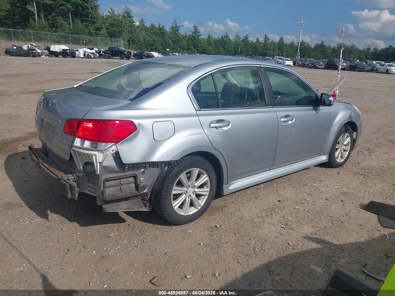 2012 SUBARU LEGACY 2.5I PREMIUM · 4/8