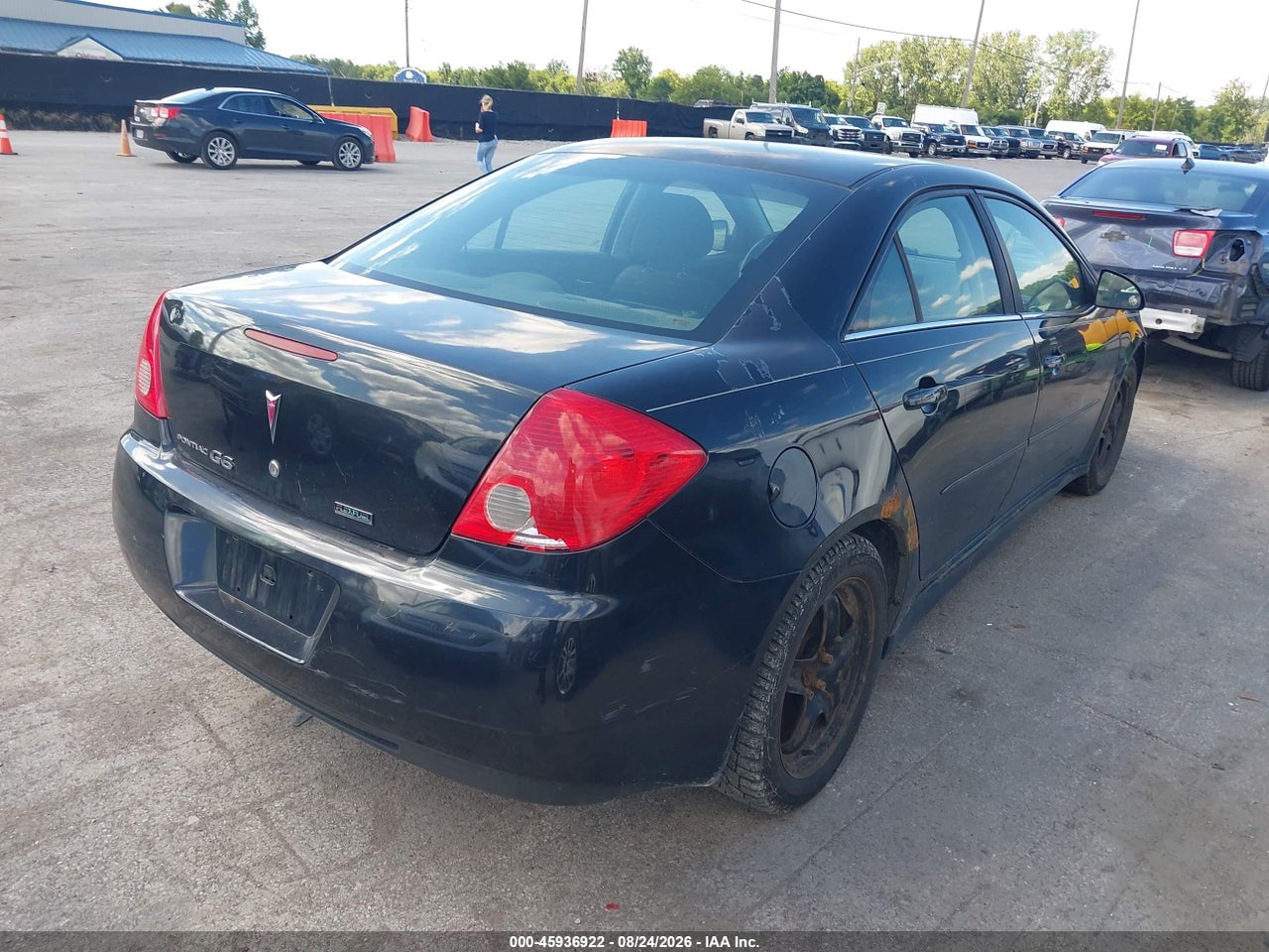 2010 PONTIAC G6   · 4/11