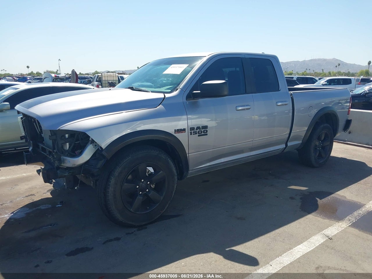 2019 RAM 1500 CLASSIC WARLOCK  4X2 6'4 BOX · 2/11