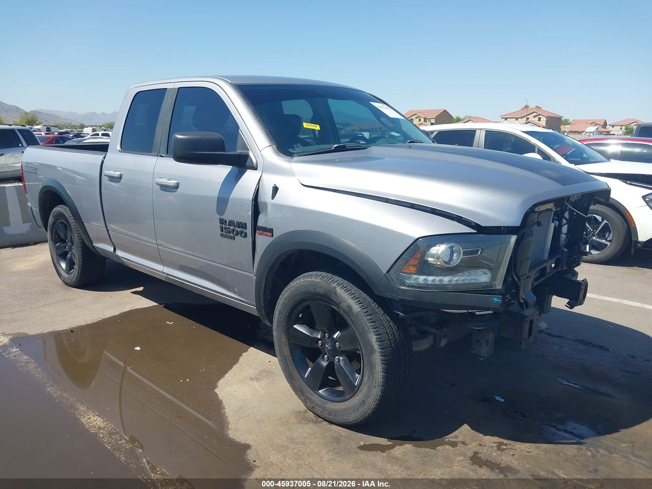 2019 RAM 1500 CLASSIC WARLOCK 4X2 6'4 BOX